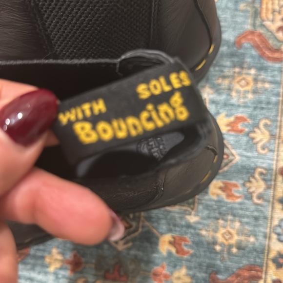 Dr. Martens Chelsea Boot - Picture 4 of 7